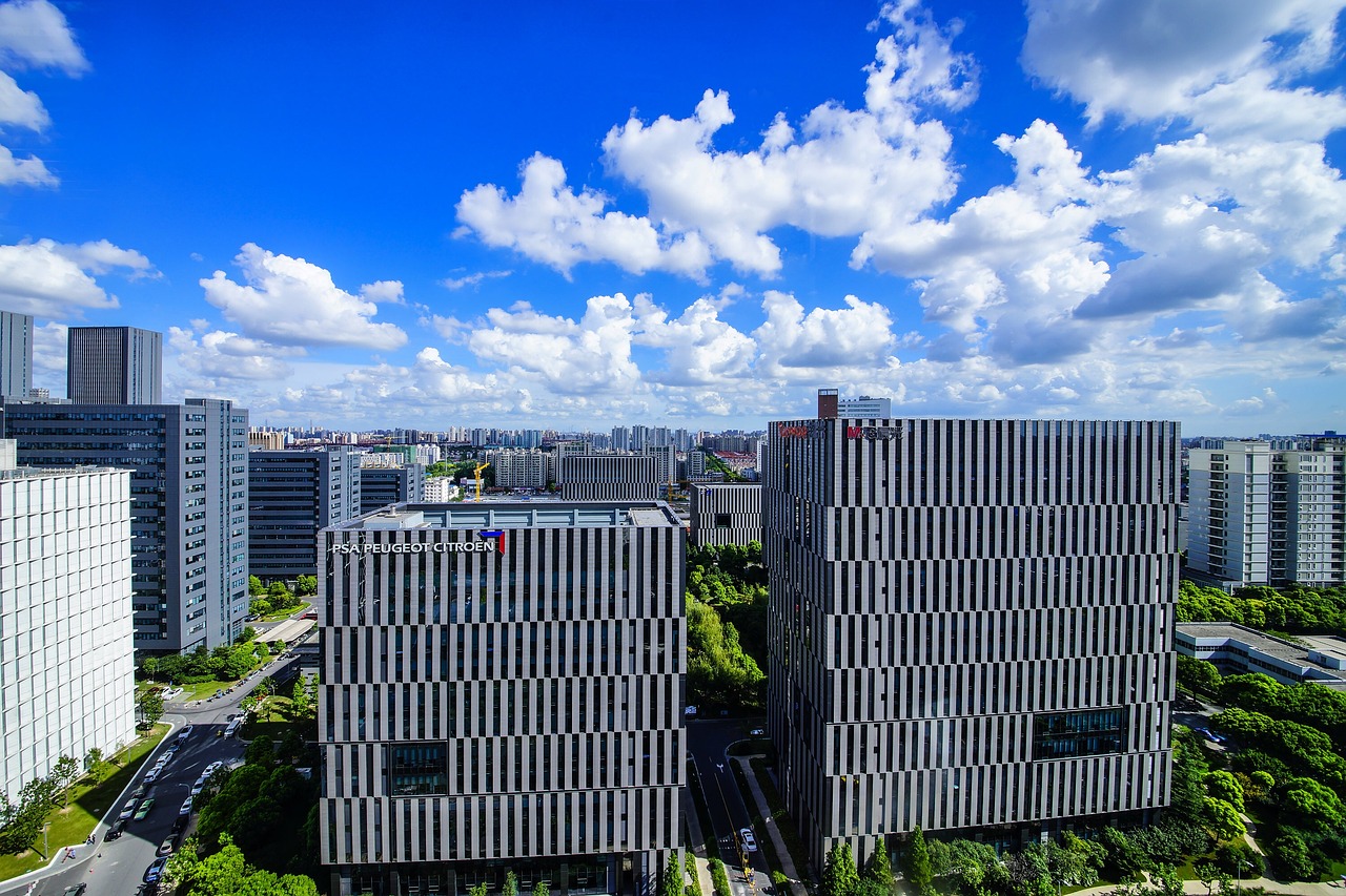 大连最新翻译，城市发展与国际化进程的同步推进