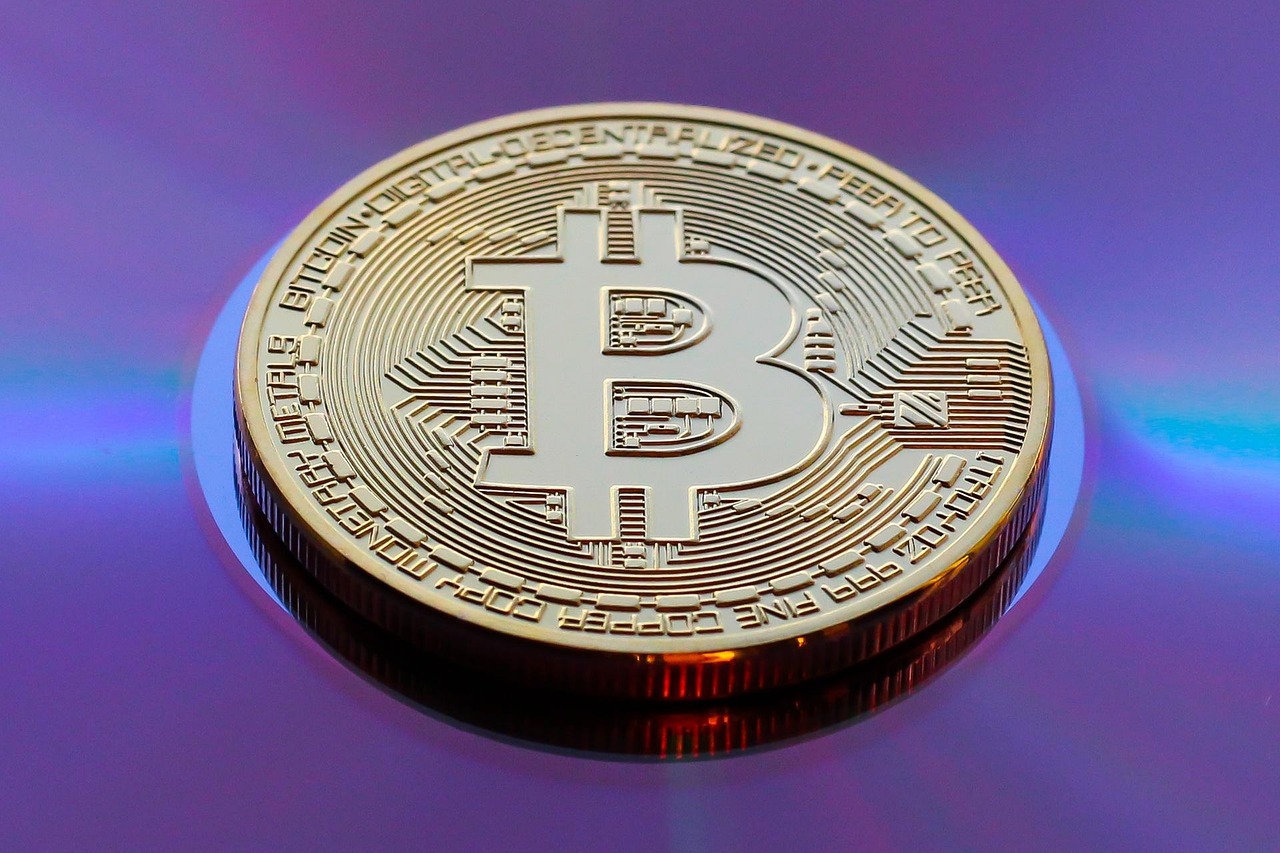 五月珠宝业上市热潮，探索珠宝行业的绽放之路